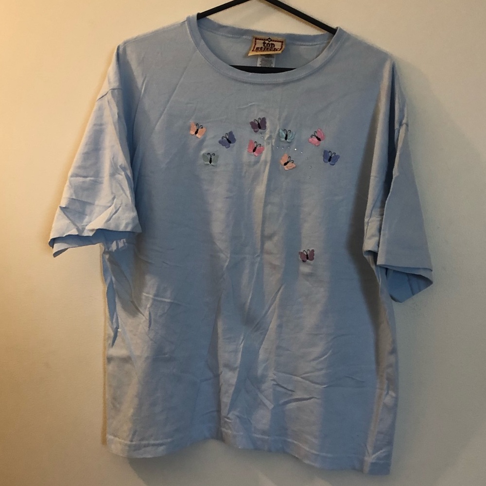 Embroidered Butterfly short sleeve shirt - Picture 2 of 4